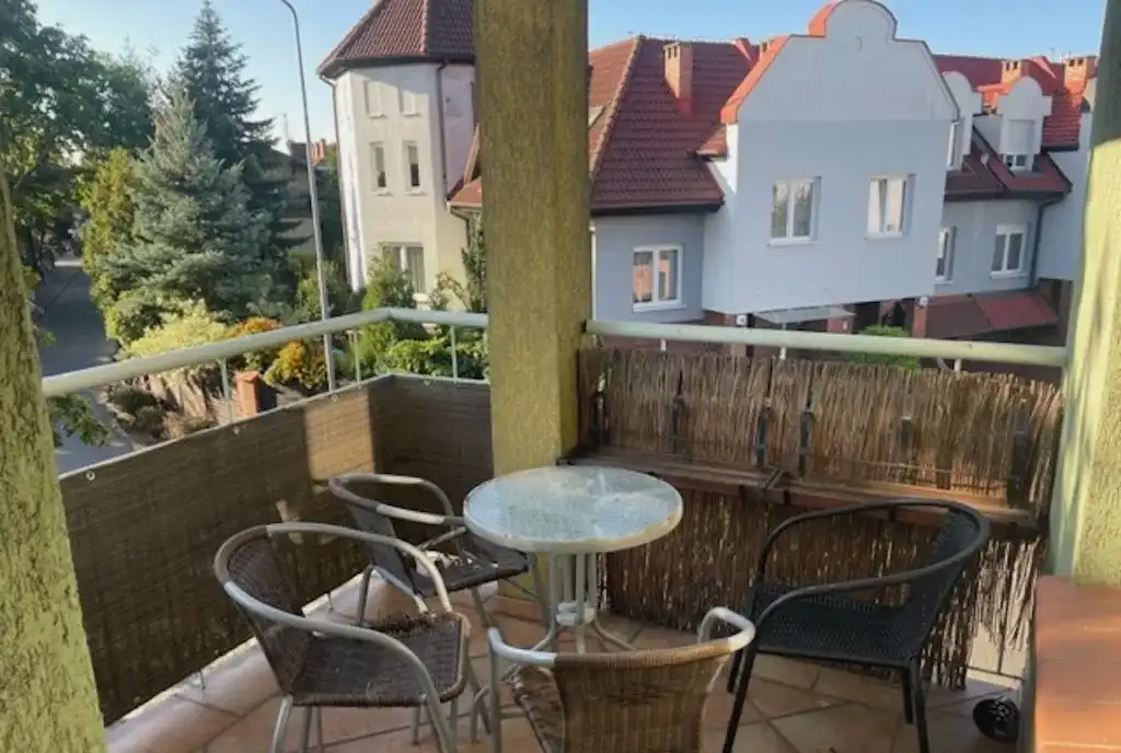 Jasne i ciche mieszkanie z oddzielną kuchnią - zdjęcie 8
