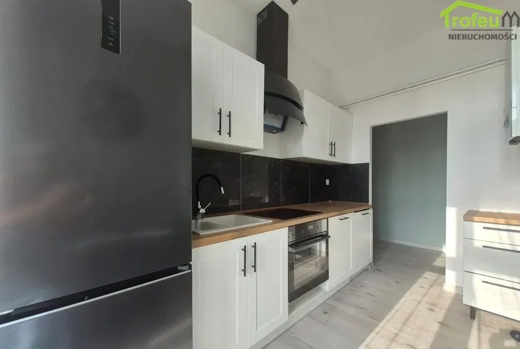 Mieszkanie 78 m² 3 pokoje, I piętro Centrum Miasta - zdjęcie 3