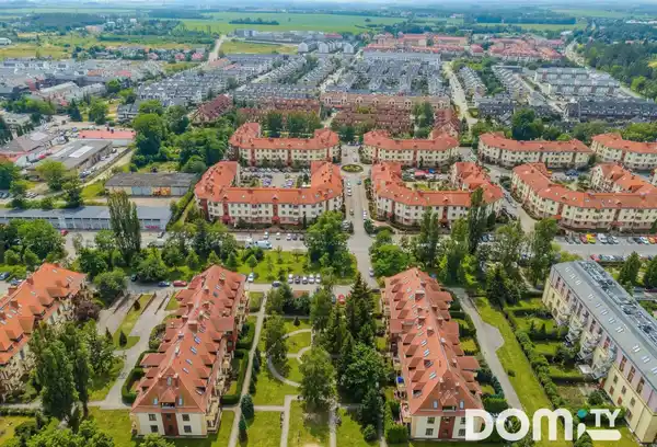 Przestronne, duża komórka lokatorska, balkon - zdjęcie 9
