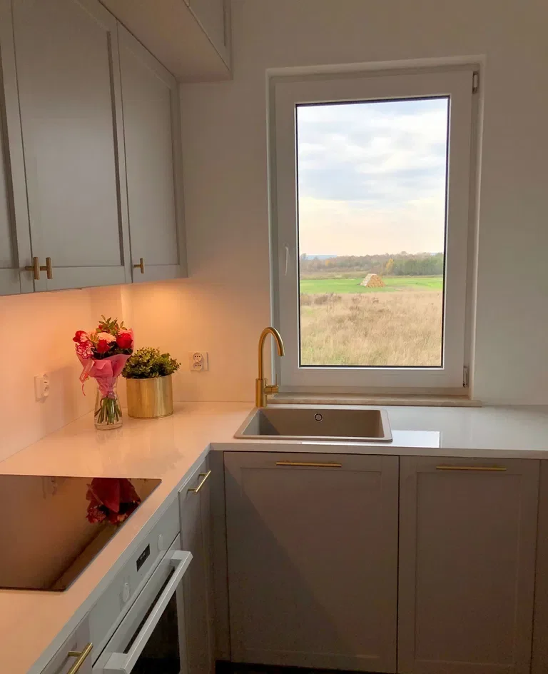 Wynajmę apartament z widokiem na morze i rezerwat przyrody. - zdjęcie 7