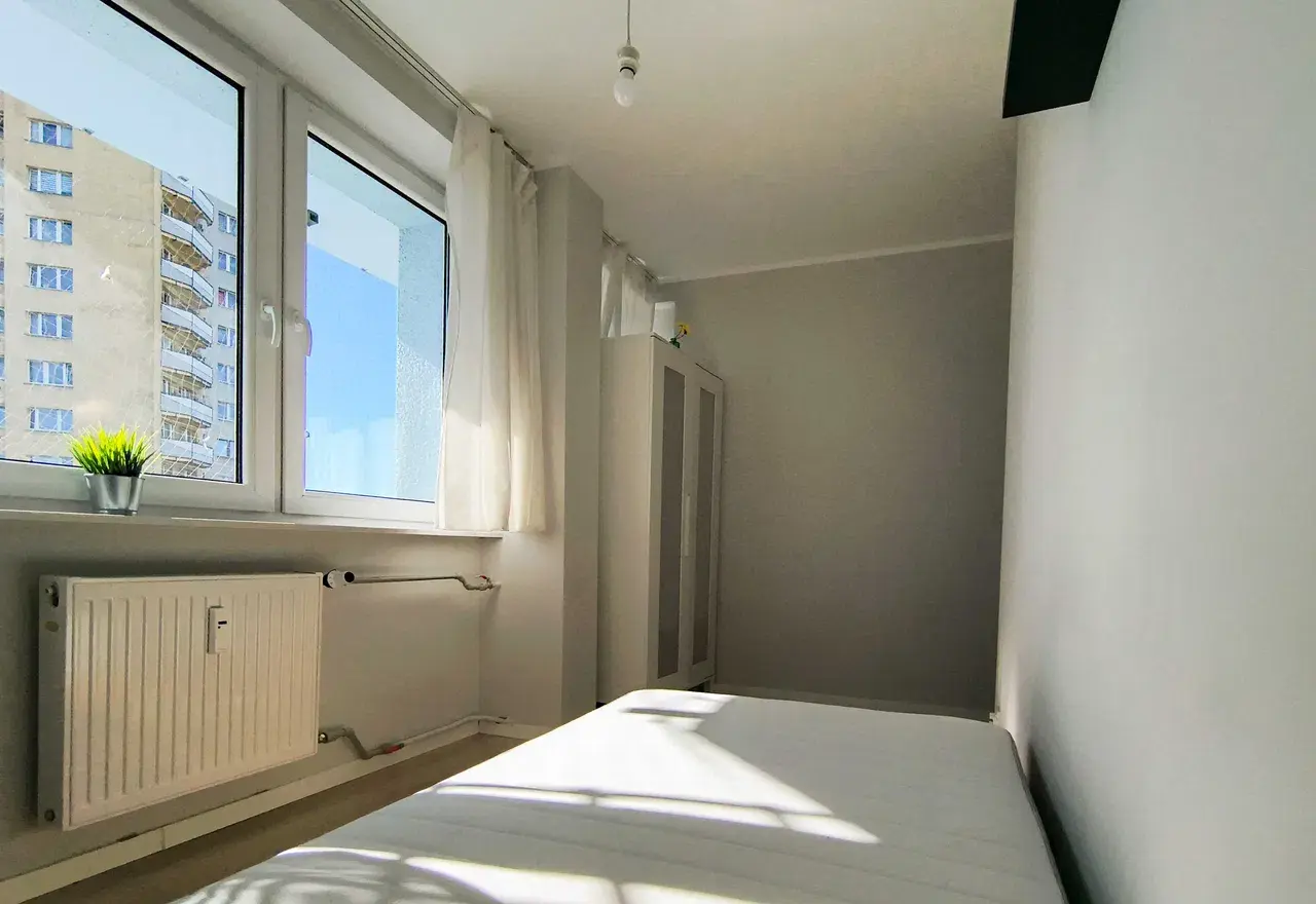 Pokój blisko UE - os. Gwiazdy Katowice - zdjęcie 3