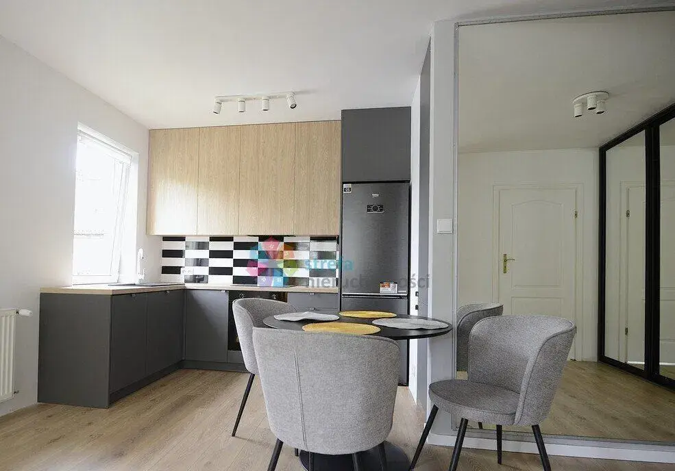 Mieszkanie 41 m², Józefosław - zdjęcie 2