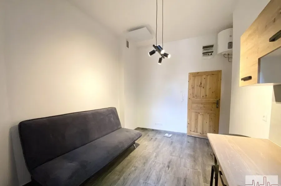 Kawalerka 29 m2 w Bytomiu - Śródmieście - zdjęcie 4