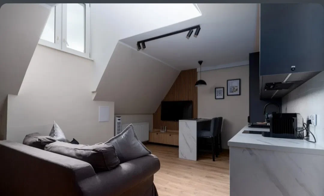 Nowoczesny Apartament w Sercu Wrocławia - zdjęcie 3