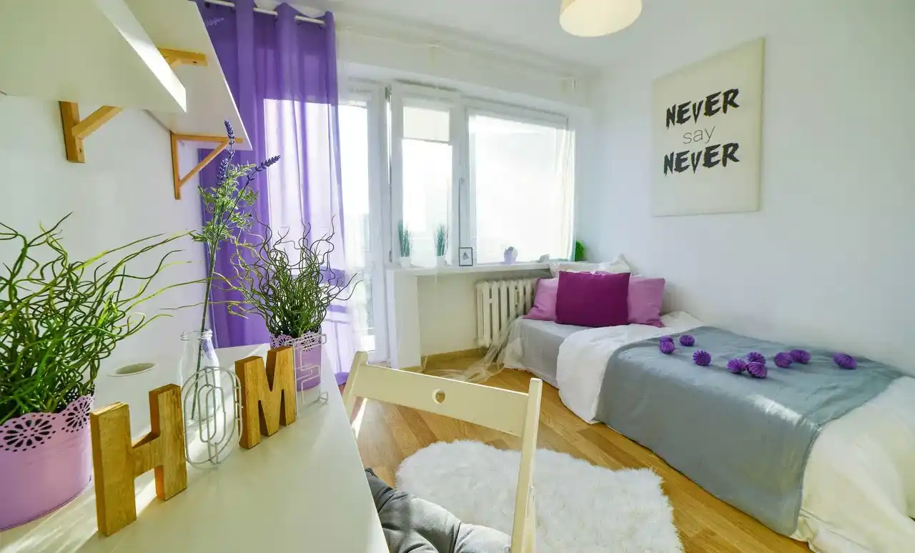 WOLNY OD ZARAZ! Pokój jedynka, ul. SYMPATYCZNA 16 balkon - zdjęcie 2