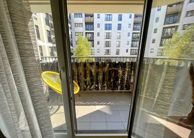 2 pokoje 50 m², garaż w cenie, 2 klimatyzacje, loggia, 5 min do SKM - zdjęcie 9
