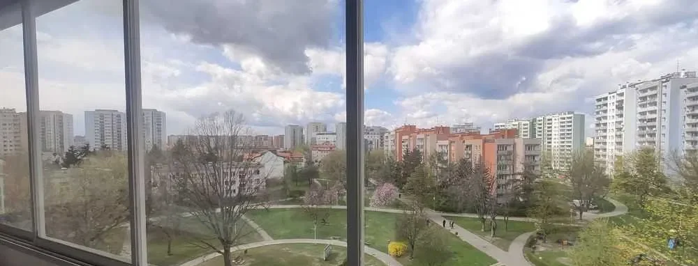 Duży pokój z loggią na Bielanach - zdjęcie 7