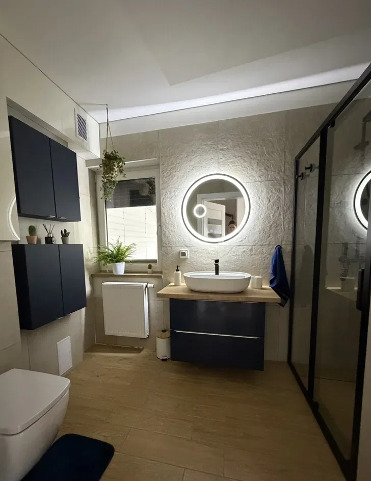 Uroczy dom 90 m² z ogrodem, klimatyzacją i wiatą garażową – Borówiec - zdjęcie 4