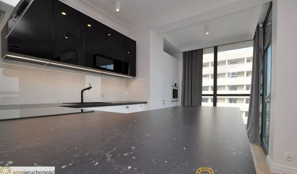 =Premium apartament z widokiem na Wrocław 15 pięt= - zdjęcie 8