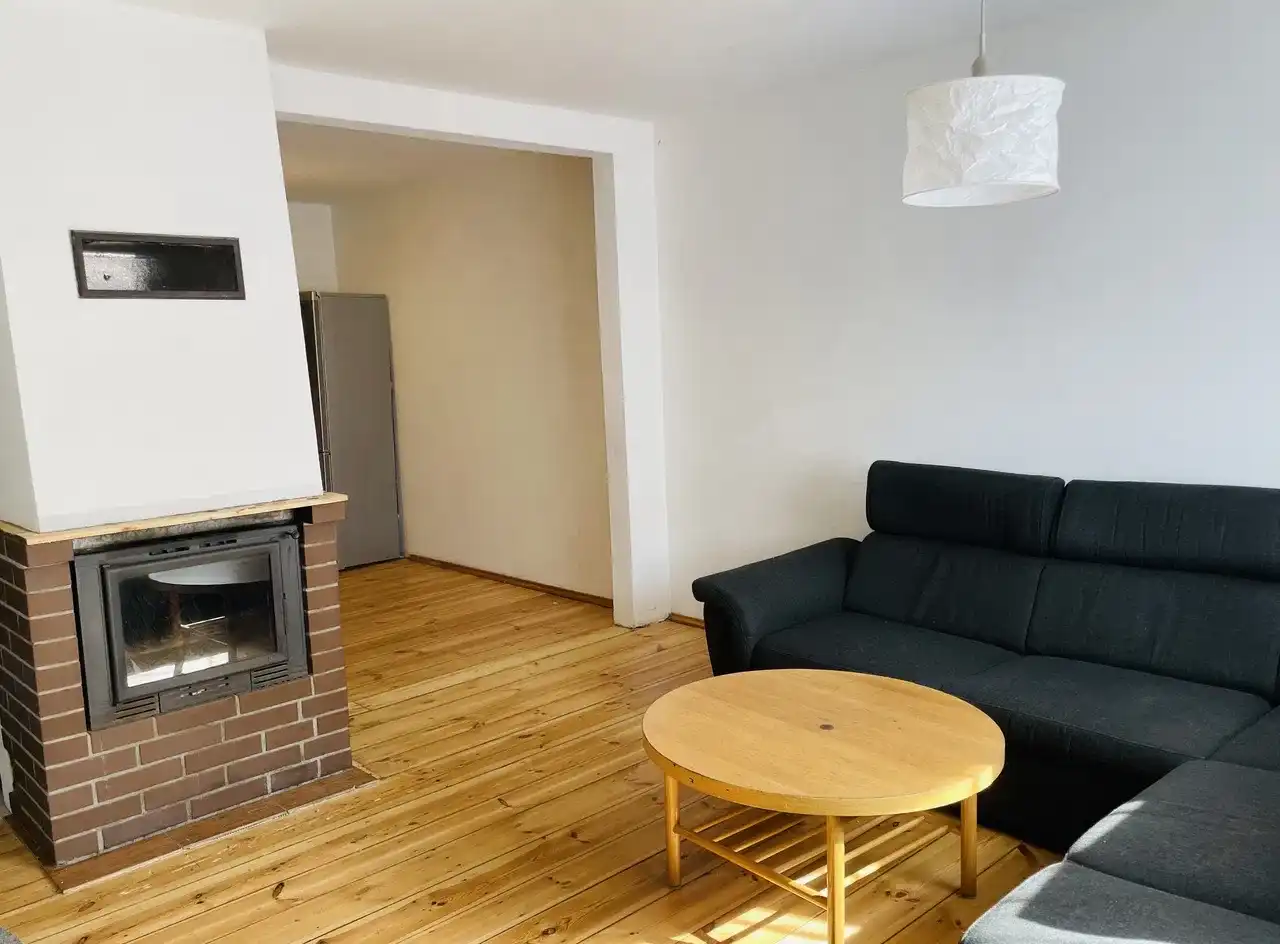 Do wynajęcia 20 min od Rynku dom szeregowy 90m2 z ogrodem 250M2 - zdjęcie 3