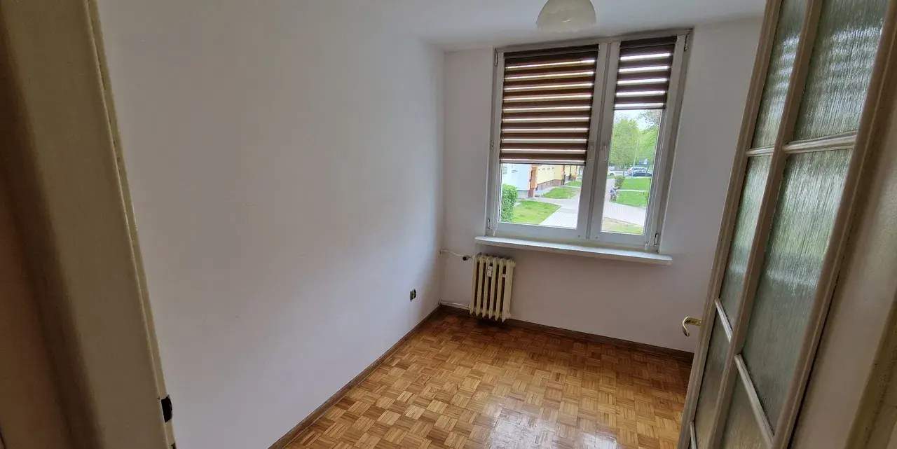 Mieszkanie 44m z oddzielną kuchnią na parterze gotowe do zamieszkania - zdjęcie 8
