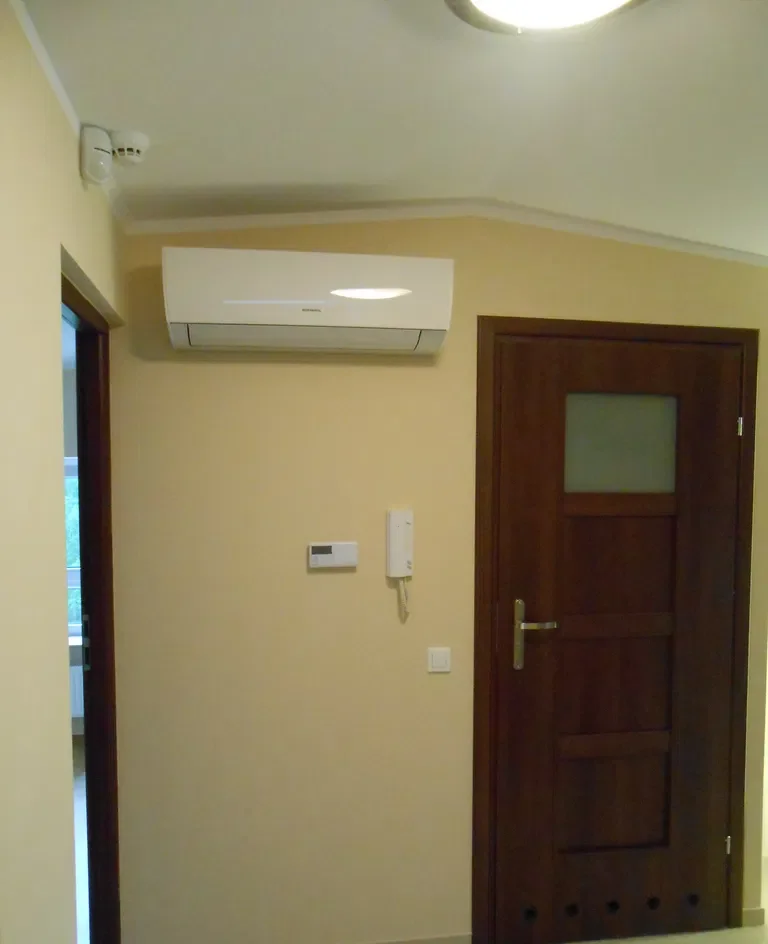 BEZPOŚREDNIO LOKAL 61 m2 biuro - mieszkanie - zdjęcie 4