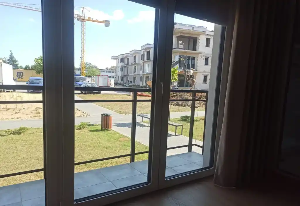 Mieszkanie 1-pokojowe z balkonem i garażem - zdjęcie 8