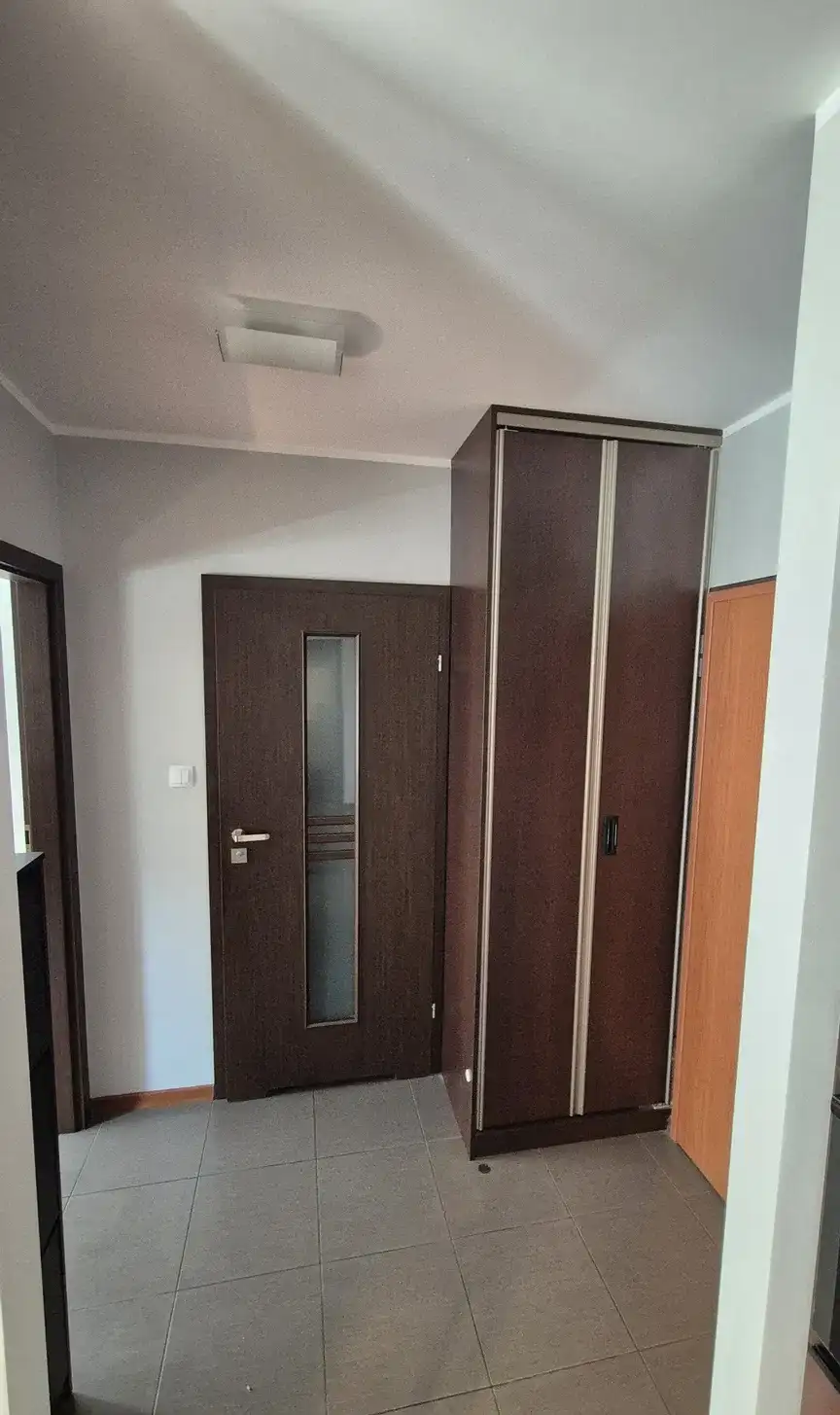 Mieszkanie 3-pokojowe z balkonem na chronionym osiedlu - zdjęcie 6