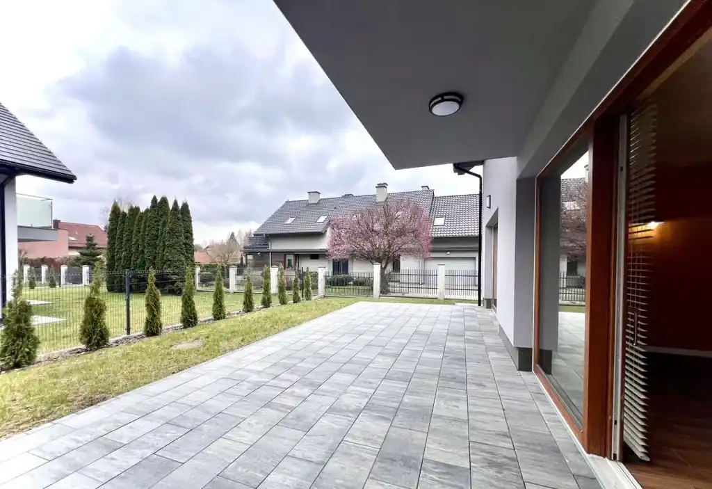 Komfortowy Dom Dla Rodziny | Ogród | Taras 40 M² | - zdjęcie 4