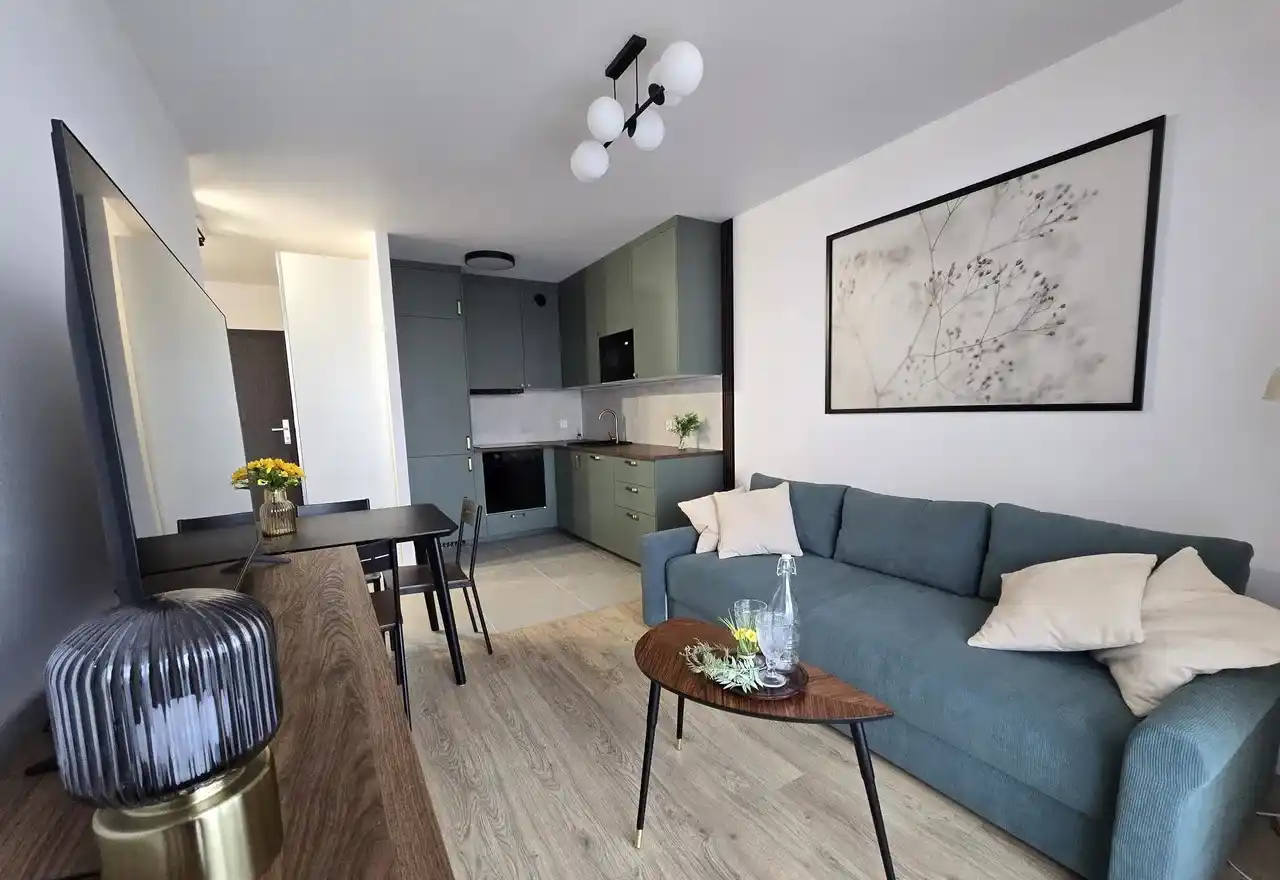 Nowe 2 pokoje | Klimatyzacja | Balkon 10m² | Centrum | Garaż - zdjęcie 2