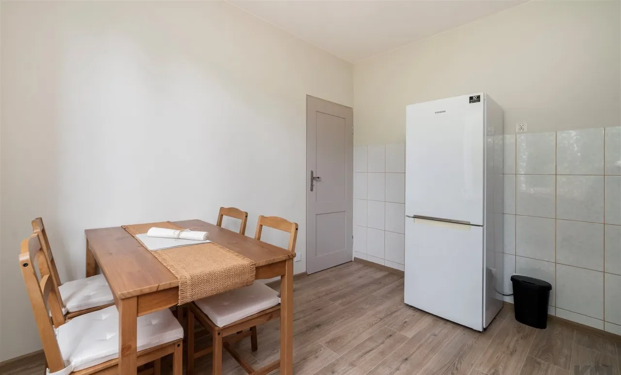 2 pokoje z osobną kuchnią w centrum - zdjęcie 3