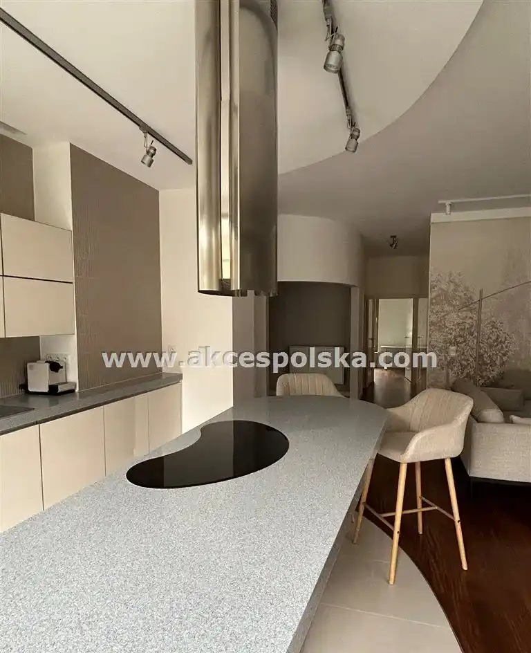 Garaż W Cenie, 4-Pok, 2xŁazienka, Balkon, Metro - zdjęcie 6