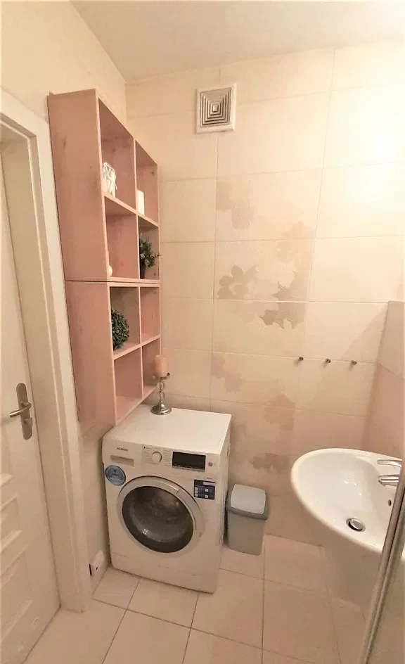 Pokój jednoosobowy z balonem, Malczewskiego 7 - zdjęcie 4