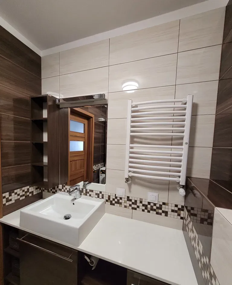 Mieszkanie 3 pok| Klima | Miejsce garażowe | Balkon | Trójstronne - zdjęcie 5
