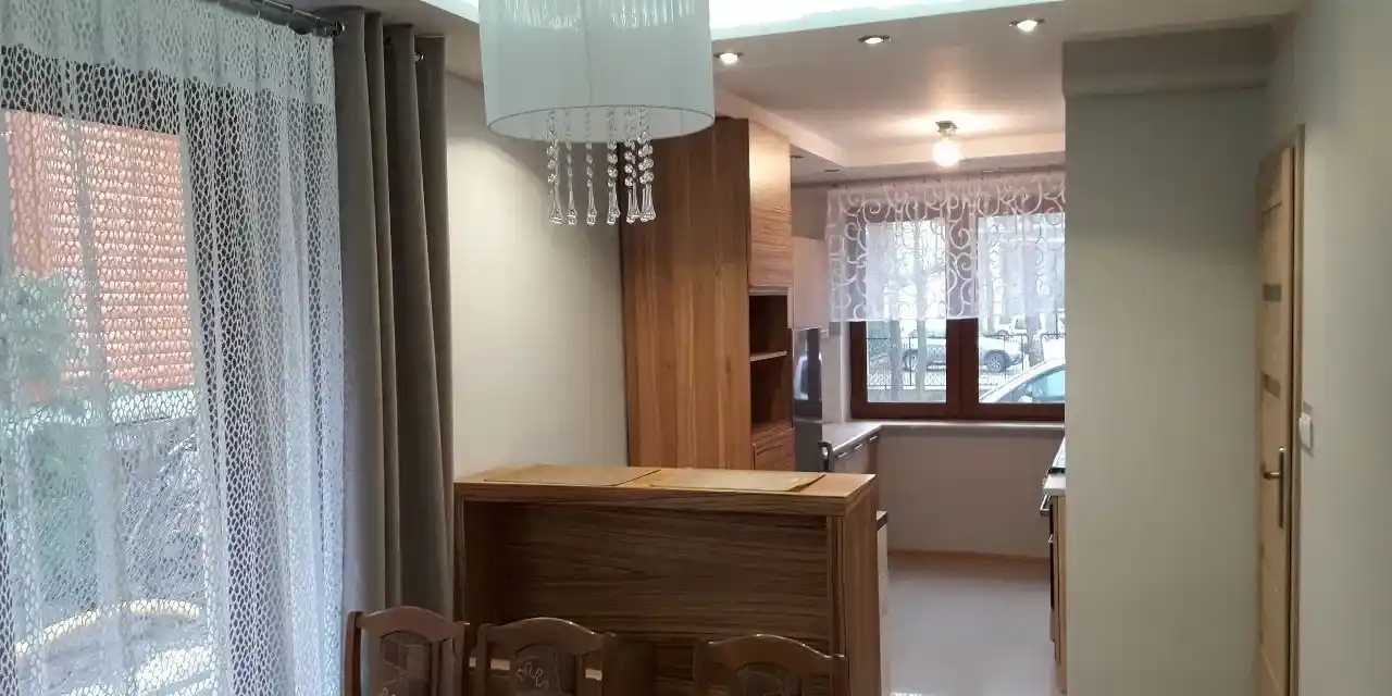 Nowy dom 10 pokoi do wynajęcia w centrum Józefowa ul. Piotra Skargi - zdjęcie 6