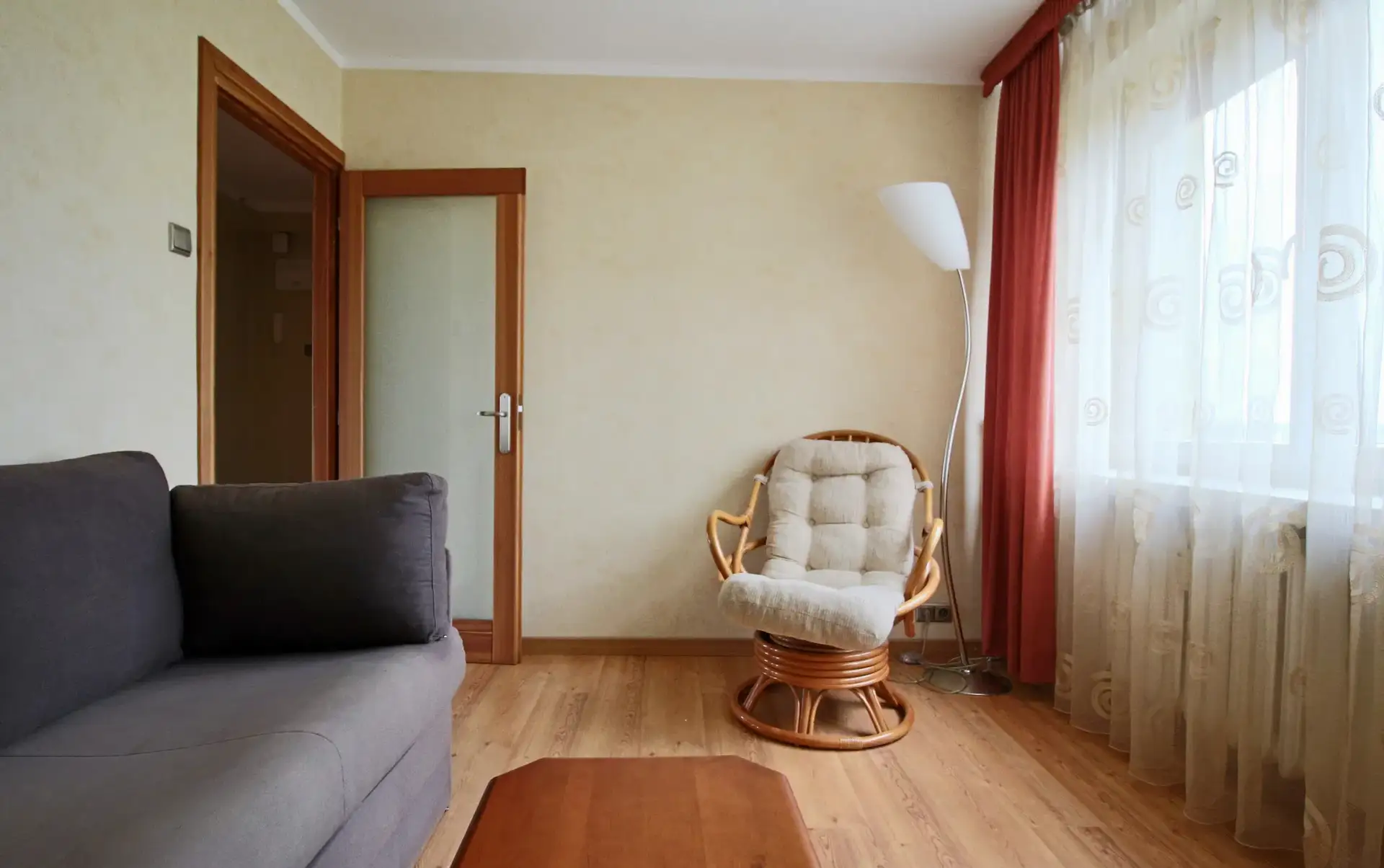 PL/RU 2 pokoje + kuchnia / Gabinet / Od zaraz / Prądnik Biały / Balkon - zdjęcie 9