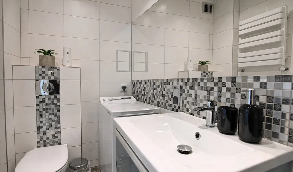 3-pokojowe mieszkanie blisko Centrum - zdjęcie 6