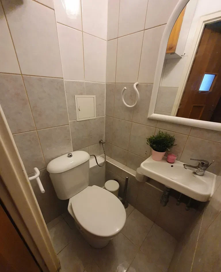 Wynajmę pokój 1-osobowy z balkonem na Bielanach - zdjęcie 8