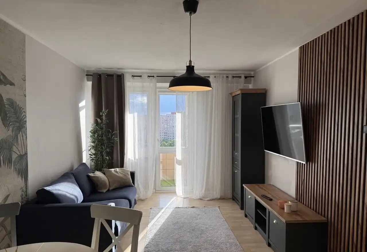 2 pokoje | Oddzielna kuchnia | Balkon | Zielony Mokotów, ul.Bacha 10 - zdjęcie 2