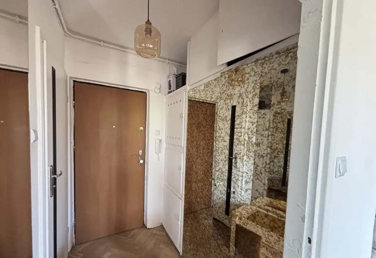 Kawalerka z balkonem w sercu Warszawy, ul. Senatorska 40 - zdjęcie 8