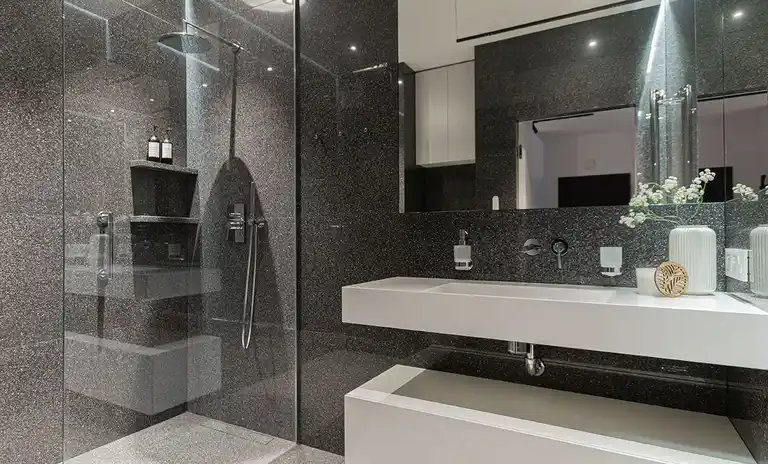 Nowoczesne mieszkanie w apartamentowcu. 10 minut piechotą do Łazienek - zdjęcie 3