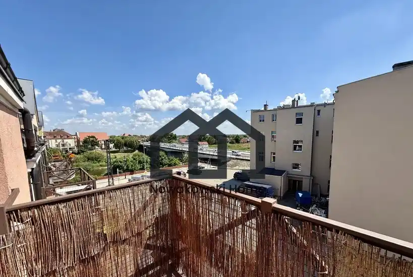 Dwupoziomowe mieszkanie na wynajem - 106 m2 - zdjęcie 9